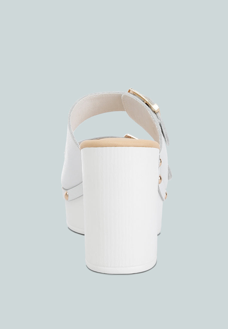 Kenna Dual Buckle Strap Sandals In White#color_white
