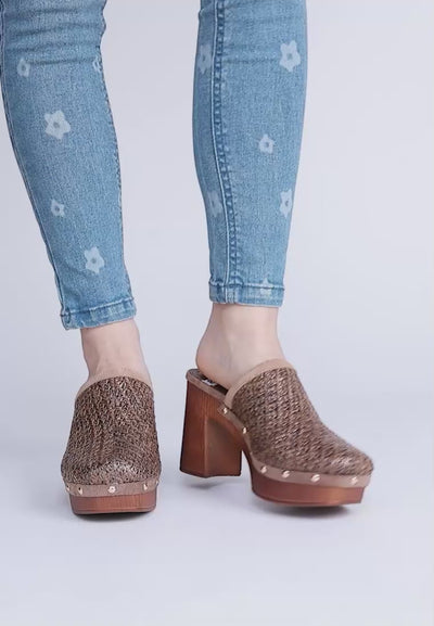 Jeydena Raffia Platform Clogs In Brown#color_brown