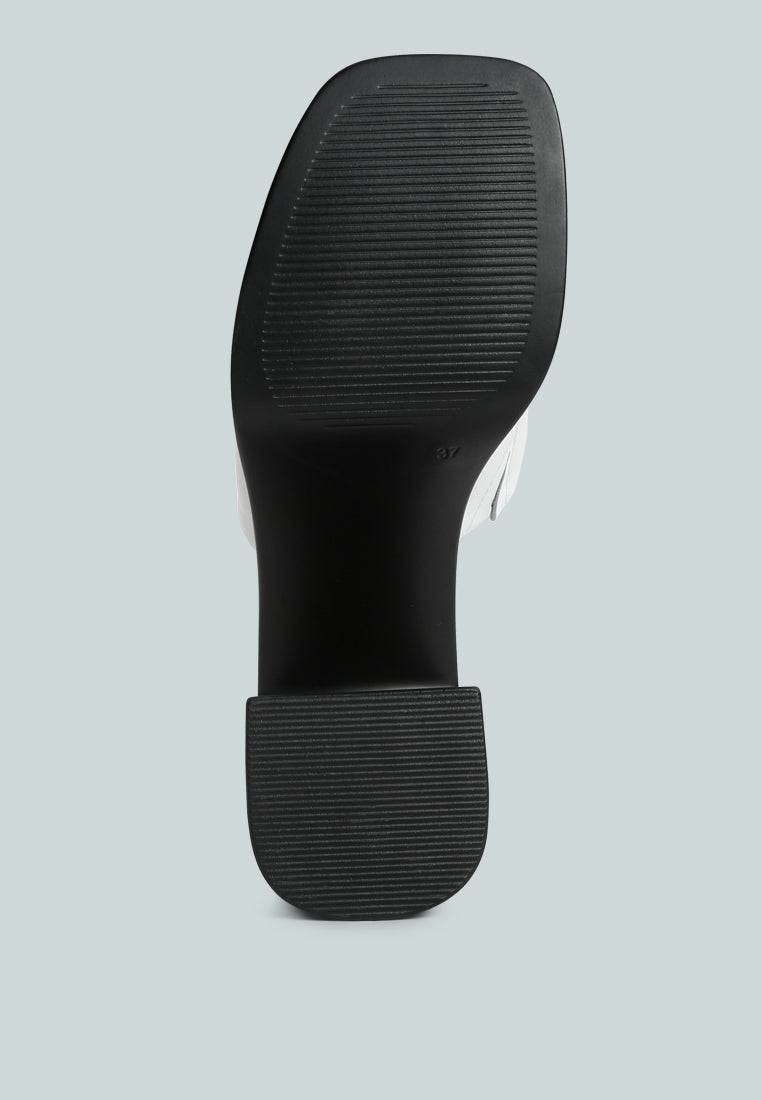 SCANDAL Slip on Block Heel Sandals in White#color_White