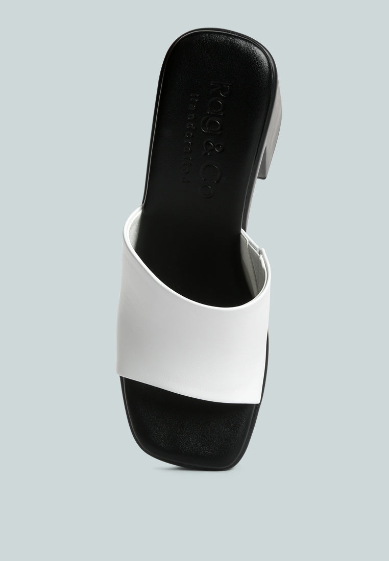SCANDAL Slip on Block Heel Sandals in White#color_White