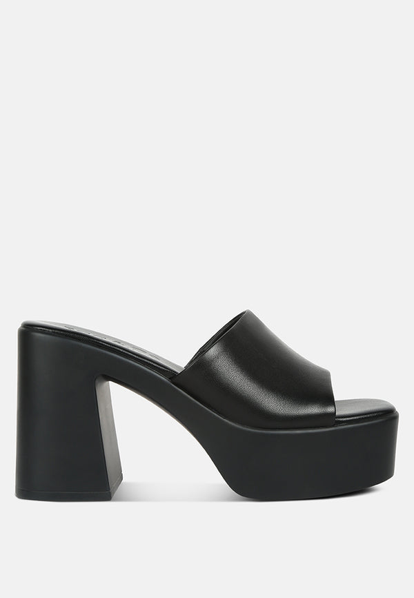 SCANDAL Slip on Block Heel Sandals in Black#color_black