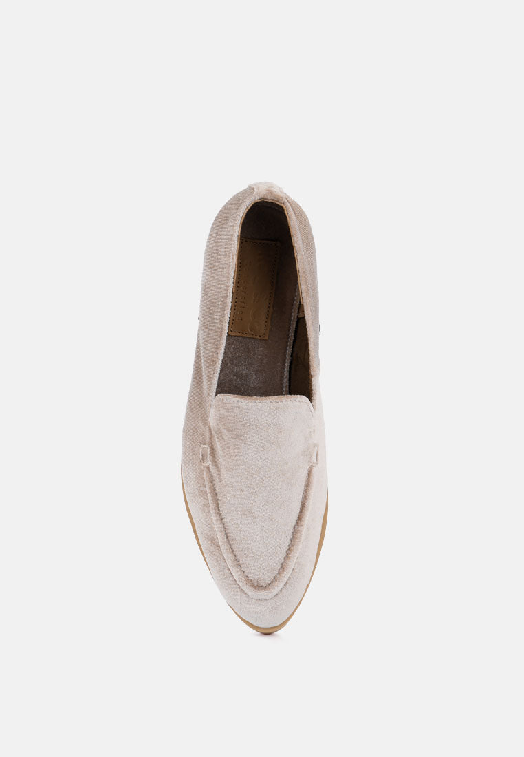 LUXE-LAP Taupe Velvet Handcrafted Loafers_Taupe