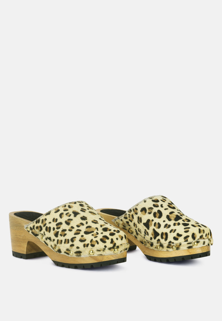 ACER Fine Suede Printed Leopard Clog Slides in Beige-Beige