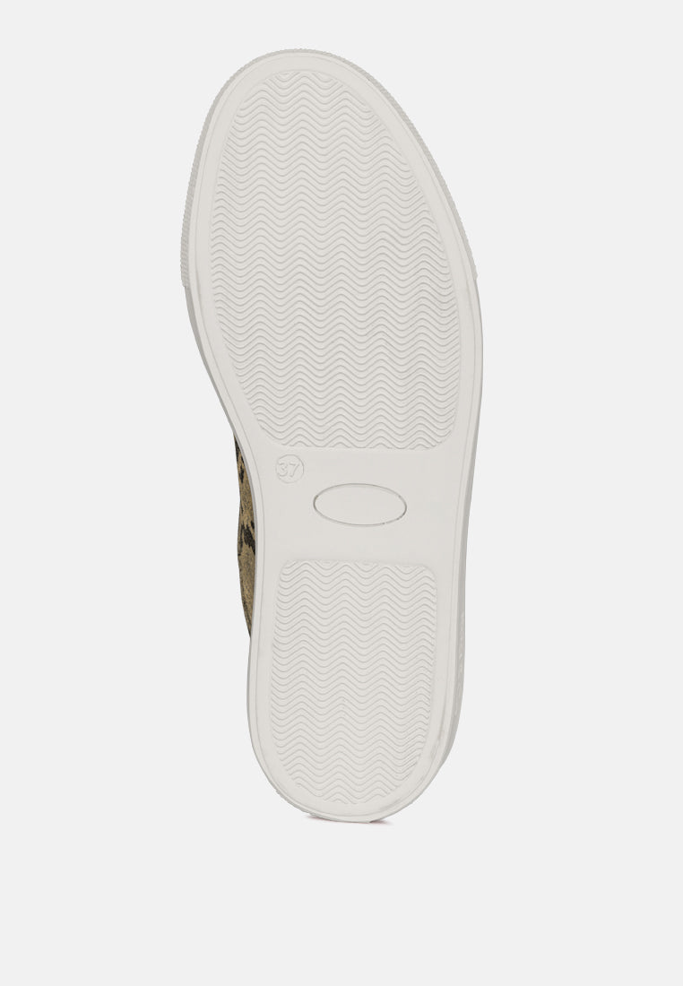 ASHFORD Snake Print Handcrafted Sneakers_Natural Snake