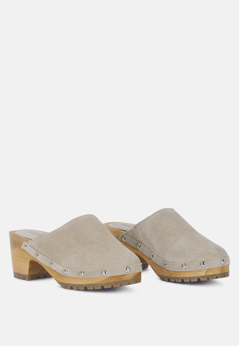 CEDRUS Fine Suede Studded Clog Mules in Beige-Beige