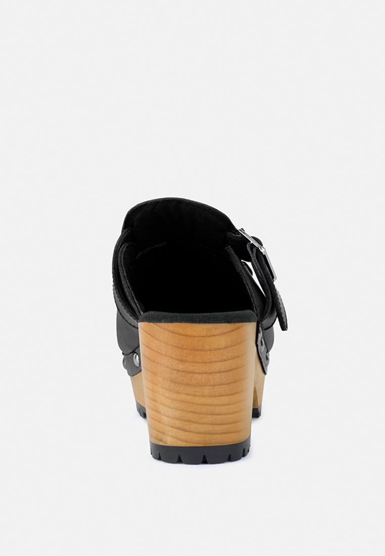 CHOCTAV Black Handcrafted Leather Clogs_Black