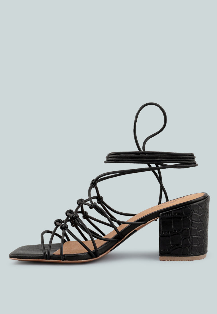FONDA Croc Patterned Black Handcrafted Lace Up Sandal_Black