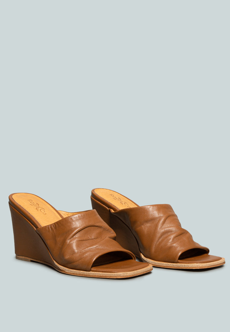 HEPBURN Tan Sliders Wedge Sandals-Tan