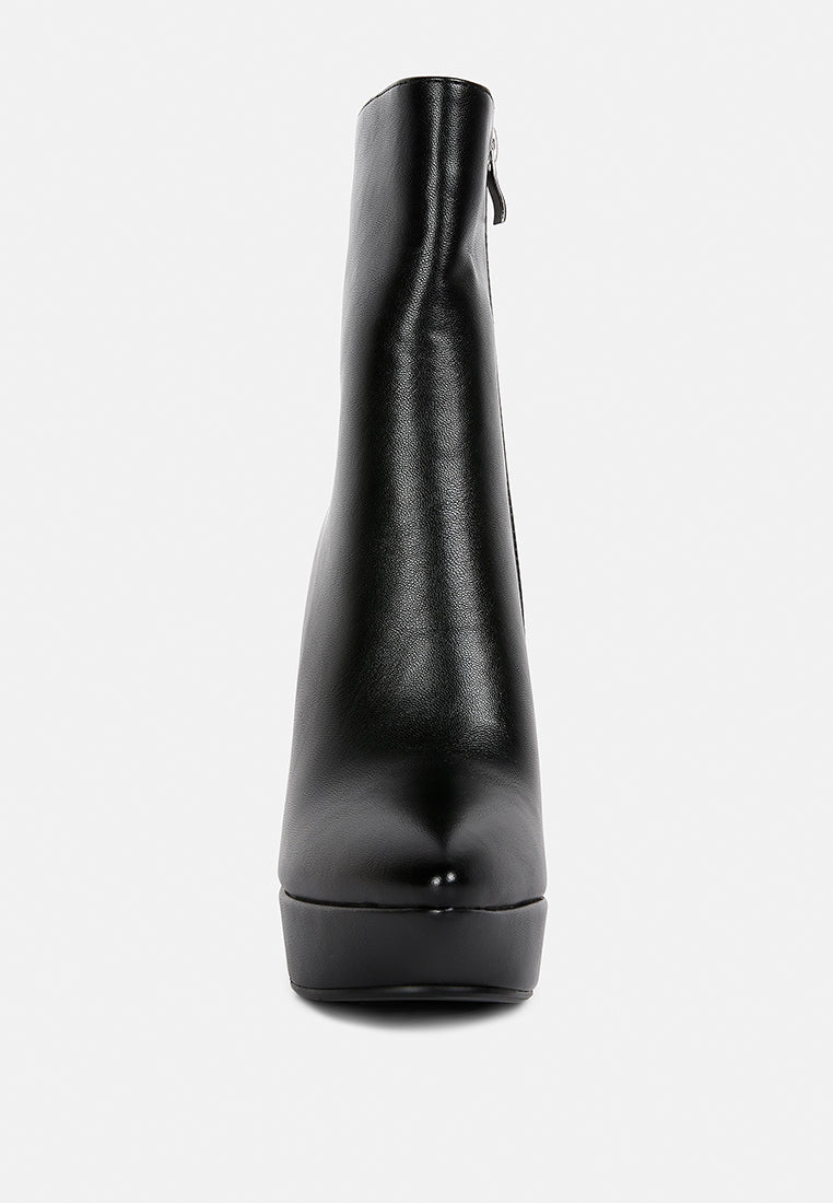 magna black high heeled ankle boot#color_black