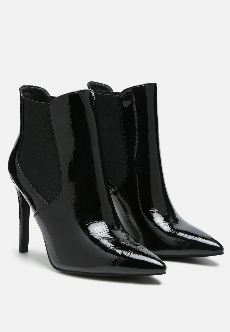 MOLINA High Heeled Chelsea Boot in Black-Black