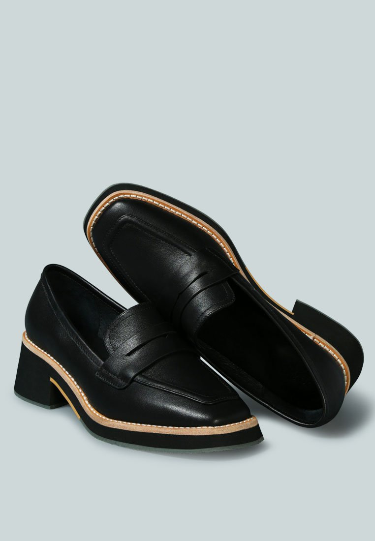 MOORE Lead lady Loafers in Black_Black