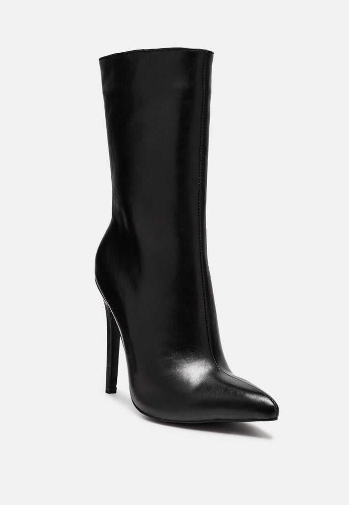 Pointed sale boots black