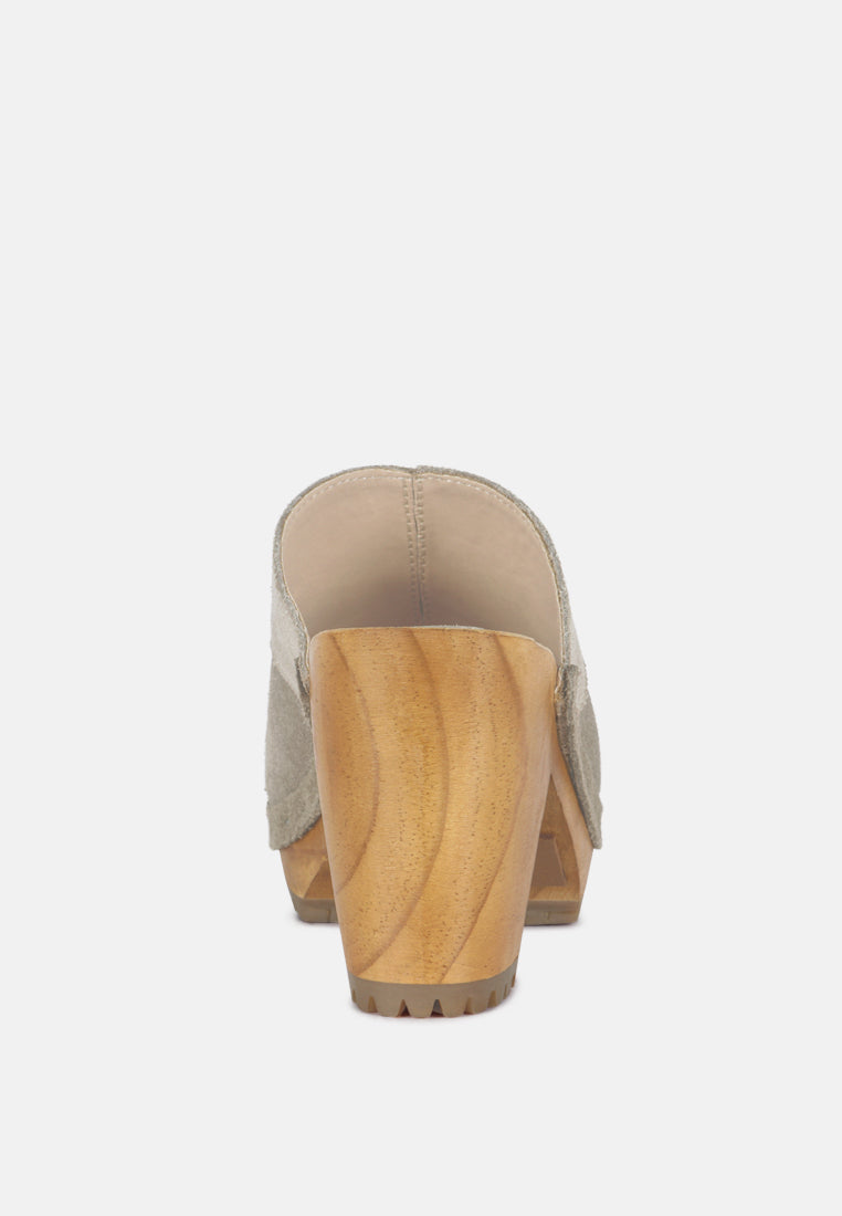 Ochroma Vintage Patchwork Suede Mule Clogs in Olive_Olive