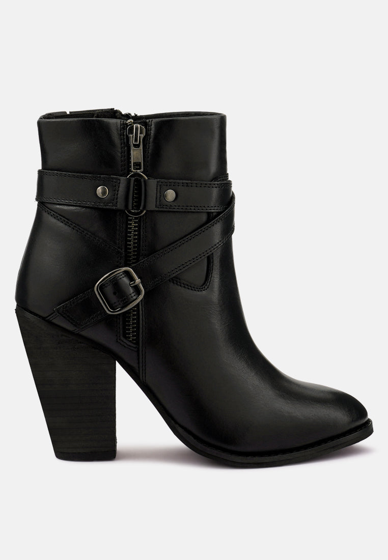 cat-track black leather heeled ankle boots_black