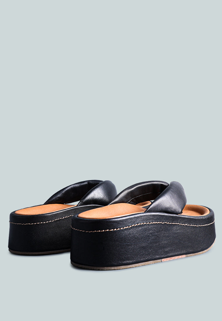 WELCH Black Thong Platform Sandals_Black