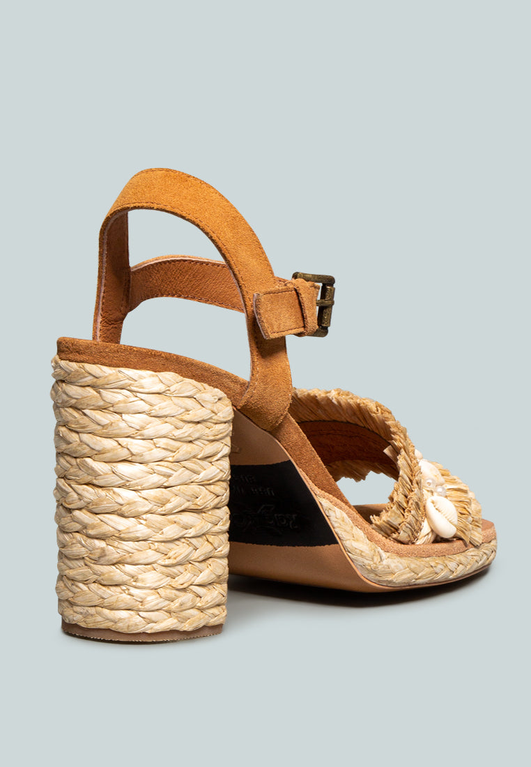 WILLIS Tan Cowrie Raffia Handmade Block Sandal_Tan