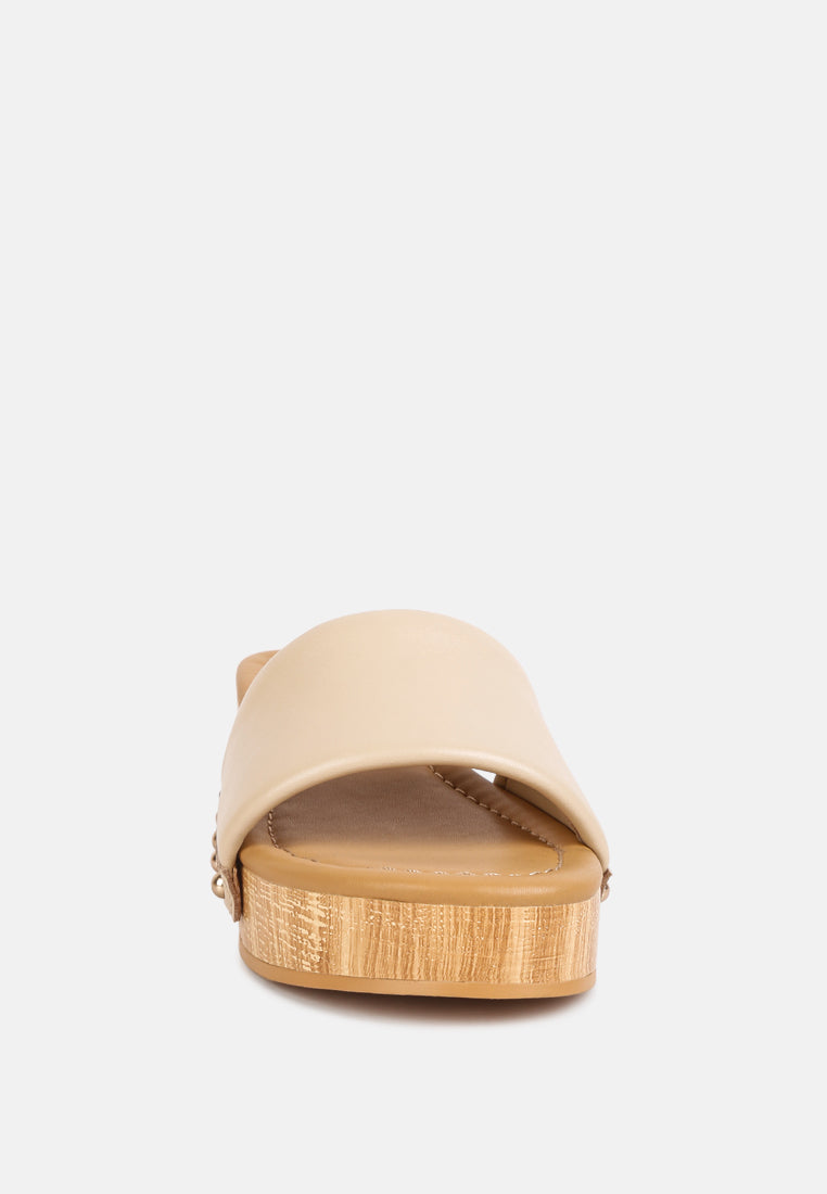 MINNY Textured Heel Leather Slip On Sandals in Beige#Color_Beige