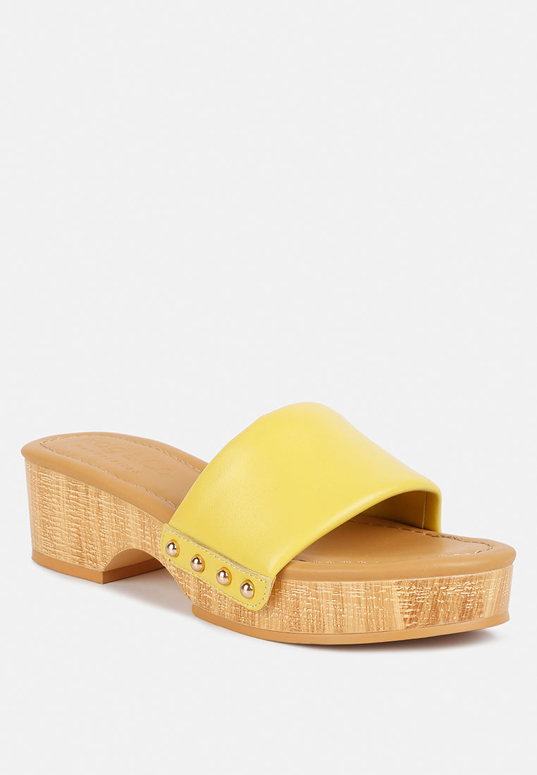MINNY Textured Heel Leather Slip On Sandals in Yellow#color_Yellow