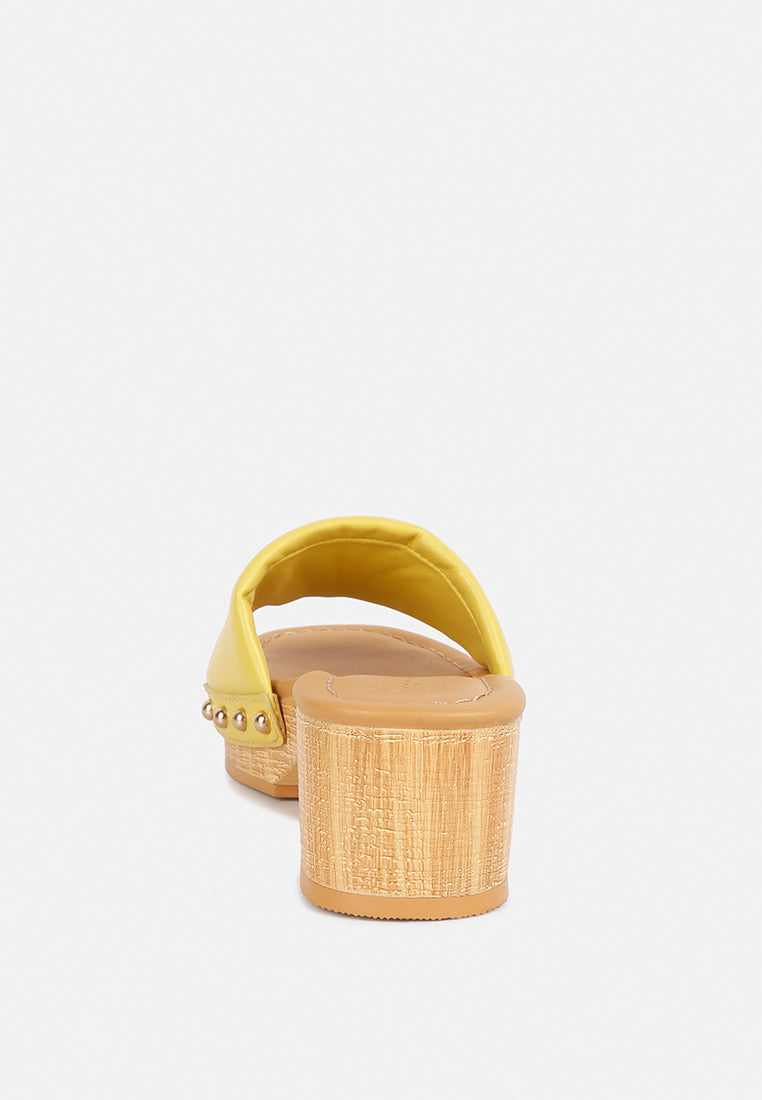 MINNY Textured Heel Leather Slip On Sandals in Yellow#color_Yellow